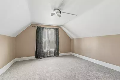 1545 W 2nd Street, Davenport, IA 52802 - Photo 16