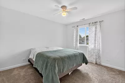 854 Plains Court, Carol Stream, IL 60188 - Photo 18