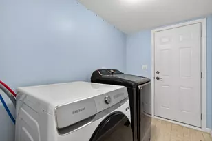 854 Plains Ct, Carol Stream, IL 60188 - Photo 16