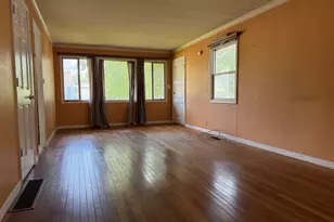212 E Kansas St, Elburn, IL 60119 - Photo 4