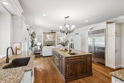 639 N Wright Street, Naperville, IL 60563 - Photo 10