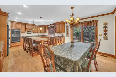 1113 Loyola Drive, Libertyville, IL 60048 - Photo 14