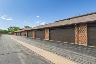 8826 W 140th St, Orland Park, IL 60462 - Photo 20
