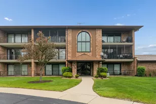 8826 W 140th St, Orland Park, IL 60462 - Photo 1