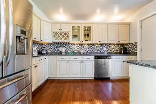 7922 S Ellis Ave, Chicago, IL 60619 - Photo 2