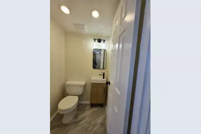 11575 S Racine Avenue, Chicago, IL 60643 - Photo 2