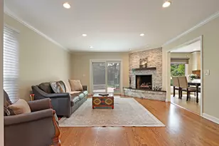 1427 Woodhill Dr, Northbrook, IL 60062 - Photo 14