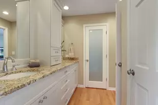 1427 Woodhill Dr, Northbrook, IL 60062 - Photo 26