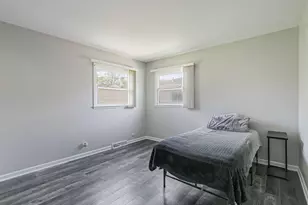 407 Bonniebrook Ave, Mundelein, IL 60060 - Photo 16