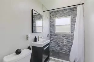 407 Bonniebrook Ave, Mundelein, IL 60060 - Photo 20