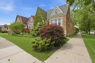3100 Clinton Ave, Berwyn, IL 60402 - Photo 2
