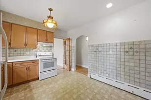 3100 Clinton Ave, Berwyn, IL 60402 - Photo 10