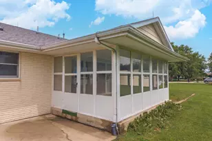 301 Scott Dr, Dwight, IL 60420 - Photo 12