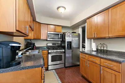 1797 Queensbury Circle, Hoffman Estates, IL 60169 - Photo 2