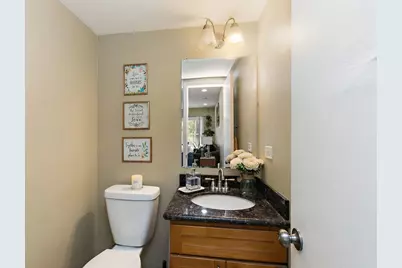 1797 Queensbury Circle, Hoffman Estates, IL 60169 - Photo 8