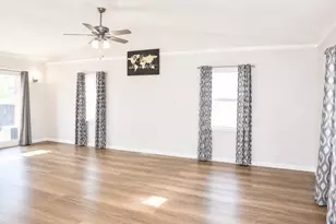 2006 E 7th St, Sterling, IL 61081 - Photo 10