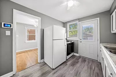 1380 Wentworth Avenue, Calumet City, IL 60409 - Photo 8