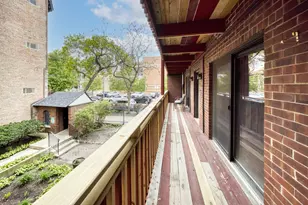 801 W Oakdale Ave, Chicago, IL 60657 - Photo 18