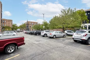 801 W Oakdale Ave, Chicago, IL 60657 - Photo 20