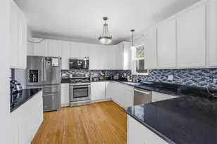 1959 W Windsor Dr, Round Lake, IL 60073 - Photo 2
