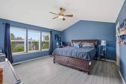 1959 W Windsor Drive, Round Lake, IL 60073 - Photo 16