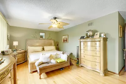 22417 Riverside Drive, Richton Park, IL 60471 - Photo 16