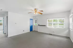 223 Tinbury Ln, Steger, IL 60475 - Photo 2