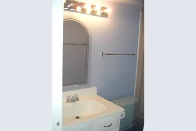 9038 Hollyberry Avenue, Des Plaines, IL 60016 - Photo 14