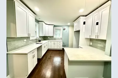 10954 S Normal Avenue, Chicago, IL 60628 - Photo 4