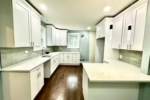 10954 S Normal Ave, Chicago, IL 60628 - Photo 4