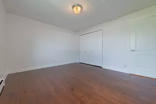 10353 Dearlove Rd, Glenview, IL 60025 - Photo 12