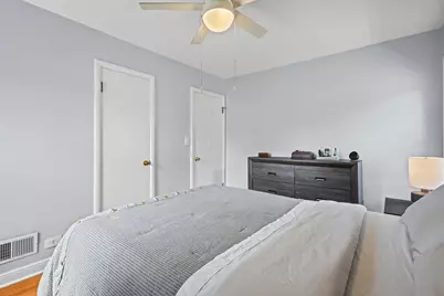 10055 S Fairfield Avenue, Chicago, IL 60655 - Photo 14