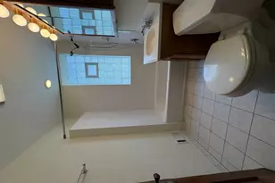 2170 W Windsor Ave, Chicago, IL 60625 - Photo 6