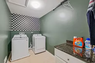 32 Catamaran Cir, Pingree Grove, IL 60140 - Photo 24