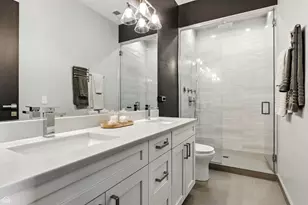 3530 N Lincoln Ave, Chicago, IL 60657 - Photo 24
