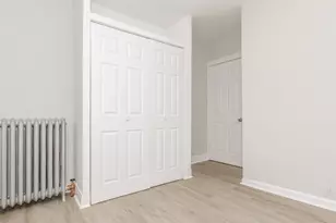 2716 W Rosemont Ave, Chicago, IL 60659 - Photo 8