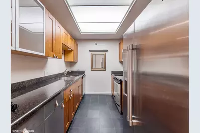 680 N Lake Shore Drive #715, Chicago, IL 60611 - Photo 8