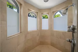 2614 Castilla Isle, Fort Lauderdale, FL 33301 - Photo 34
