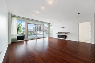 757 N Orleans St, Chicago, IL 60654 - Photo 6