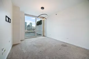 757 N Orleans St, Chicago, IL 60654 - Photo 16