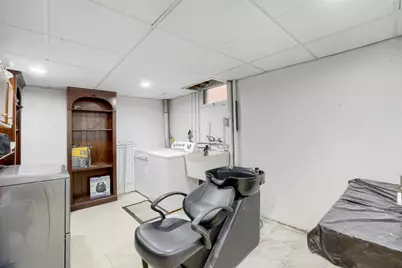 [Address not provided], Elgin, IL 60123 - Photo 20