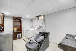 [Address not provided], Elgin, IL 60123 - Photo 20