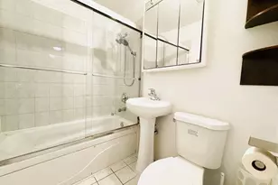 5815 N Spaulding Ave, Chicago, IL 60659 - Photo 20