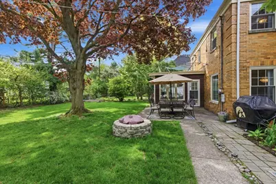 9343 Hamlin Avenue, Evanston, IL 60203 - Photo 32