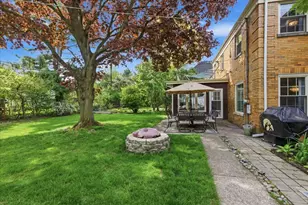 9343 Hamlin Ave, Evanston, IL 60203 - Photo 32