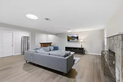 9343 Hamlin Avenue, Evanston, IL 60203 - Photo 18