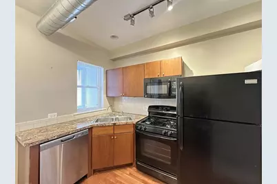 674 N Orleans Street #2, Chicago, IL 60654 - Photo 2