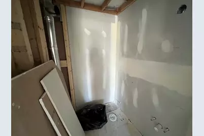 630 S 18th Avenue, Maywood, IL 60153 - Photo 18