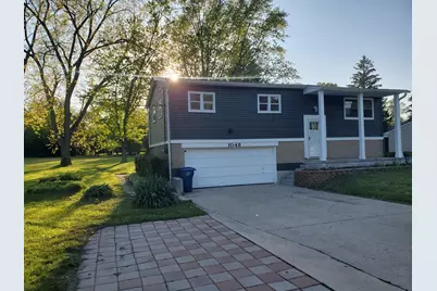 1048 Belle Plaine Avenue, Gurnee, IL 60031 - Photo 2