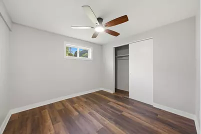 1048 Belle Plaine Avenue, Gurnee, IL 60031 - Photo 34